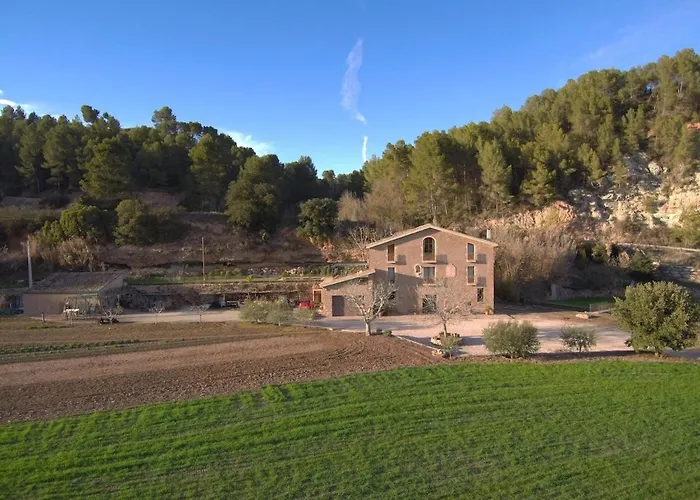 فيلة Masia Els Nocs
