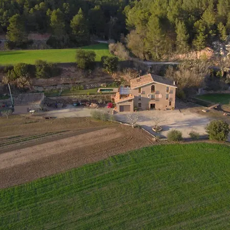 Masia Els Nocs Villa *