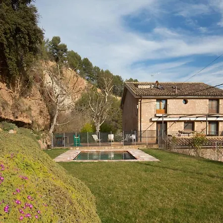 Masia Els Nocs Villa *
